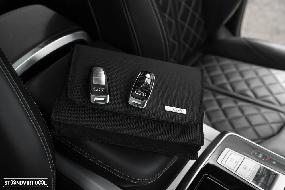 Audi Q8 50 TDI quattro Tiptronic - 32