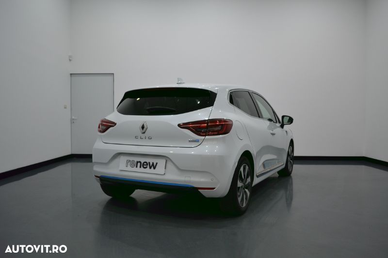 Renault Clio - 2