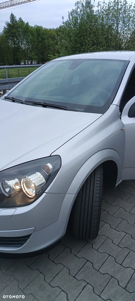Opel Astra 1.6 - 9