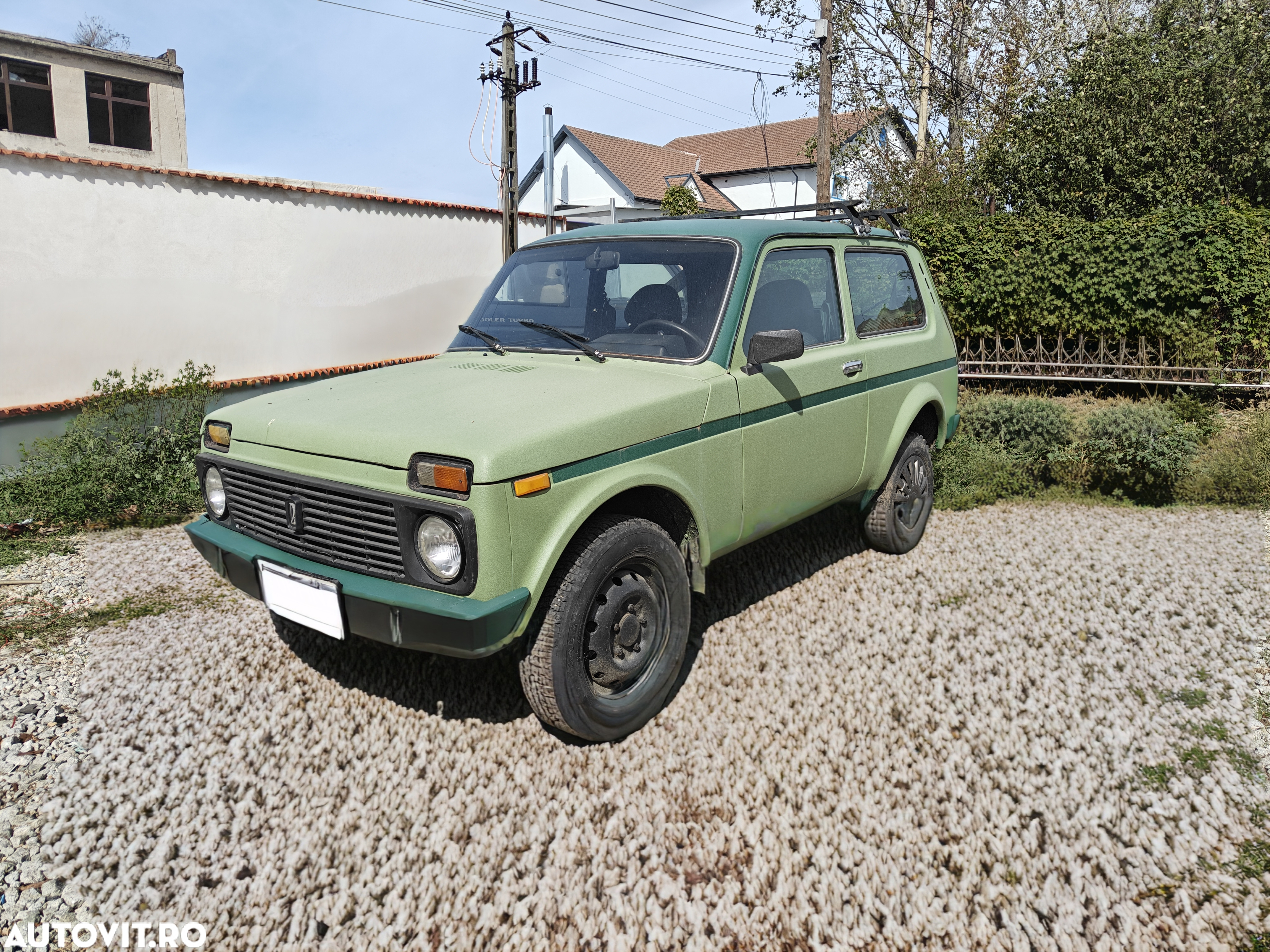 Lada Niva 1.7 4x4 - 3