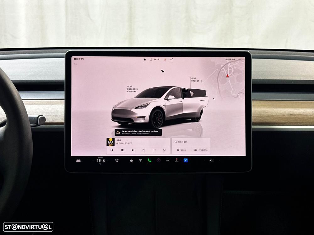 Tesla Model Y Performance Dual Motor AWD - 22