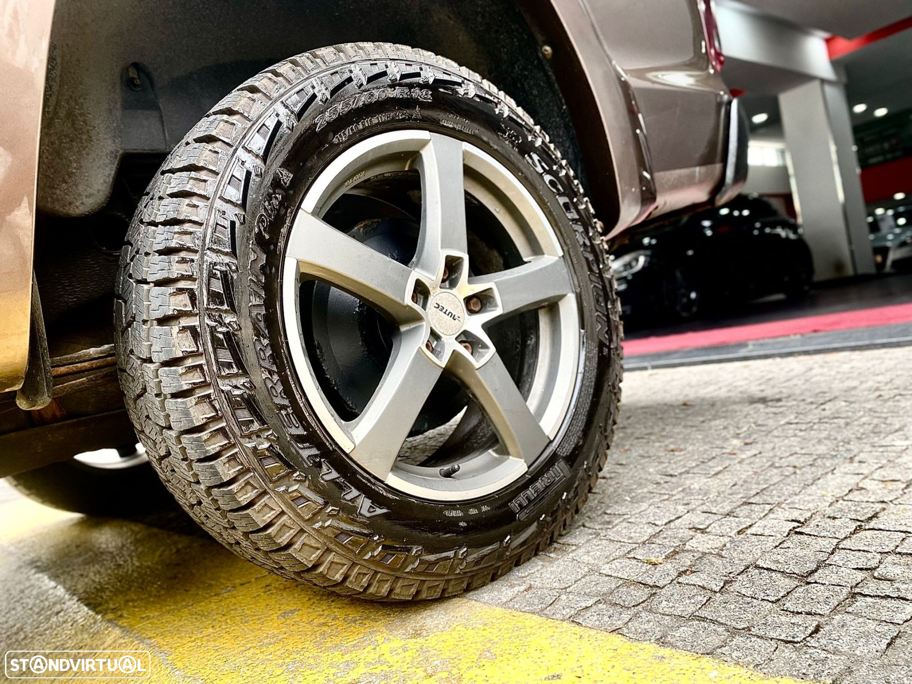 VW Amarok 2.0 BiTDI 4MOTION Trendline - 17