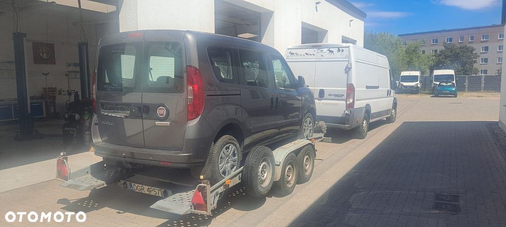 Fiat Doblo 1.6 Multijet 16V Lounge - 13