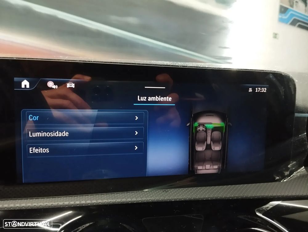 Mercedes-Benz A 180 d 8G-DCT AMG Line - 37