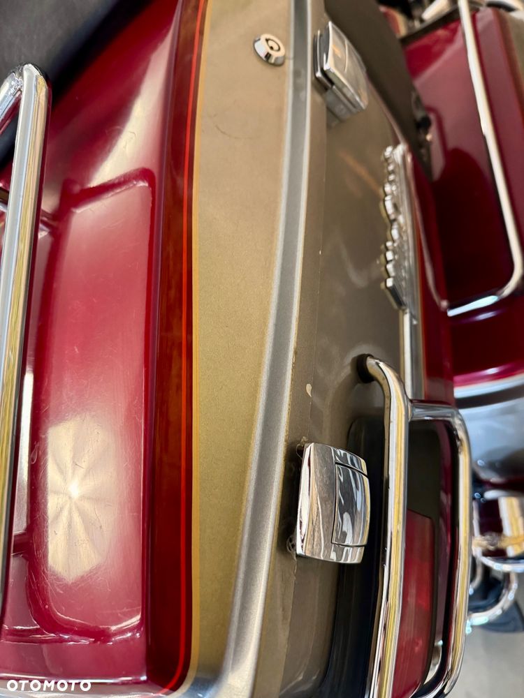 Harley-Davidson Touring Electra Glide - 12