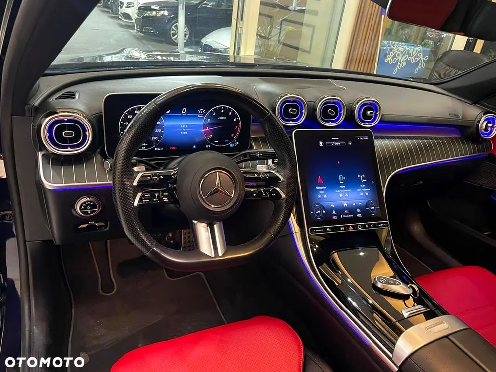 Mercedes-Benz Klasa C 300 4Matic 9G-TRONIC - 8