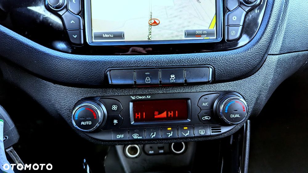 Kia Ceed 1.6 GDI ISG Dream-Team Edition - 34