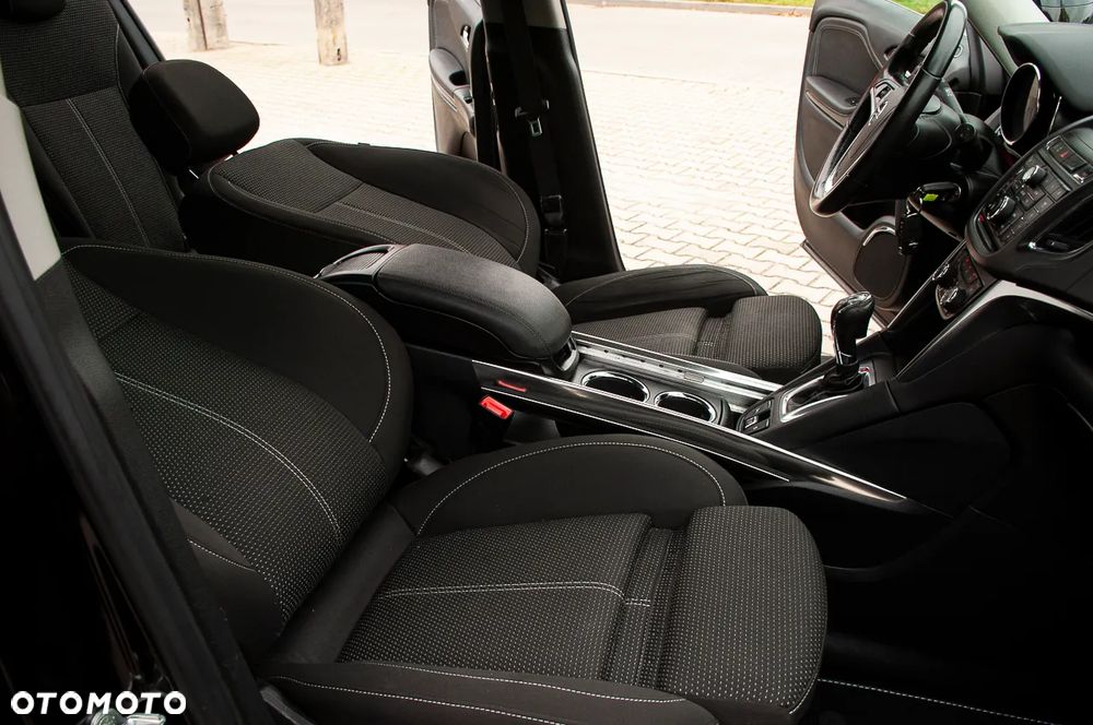 Opel Zafira Tourer 1.4 Turbo Automatik Innovation - 19