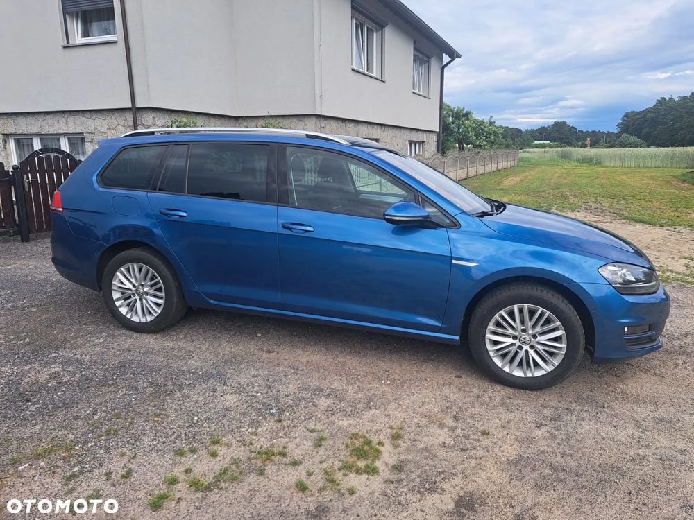 Volkswagen Golf - 4