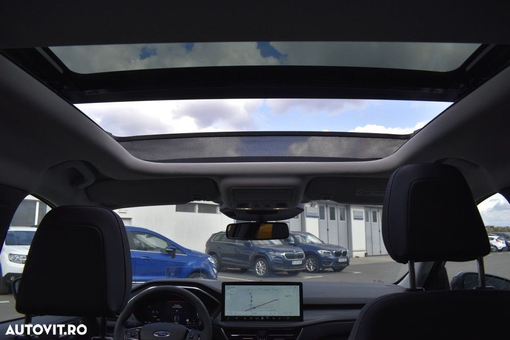 Ford Kuga - 11