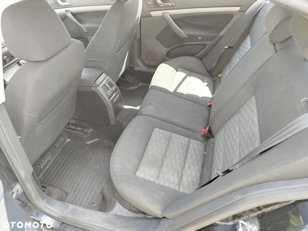 Skoda Octavia 1.4 TSI Ambition - 6