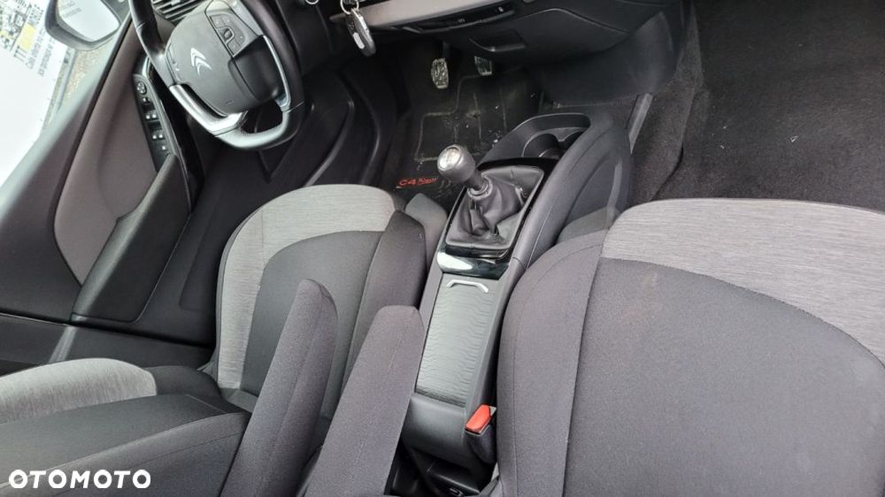 Citroën C4 Picasso - 12