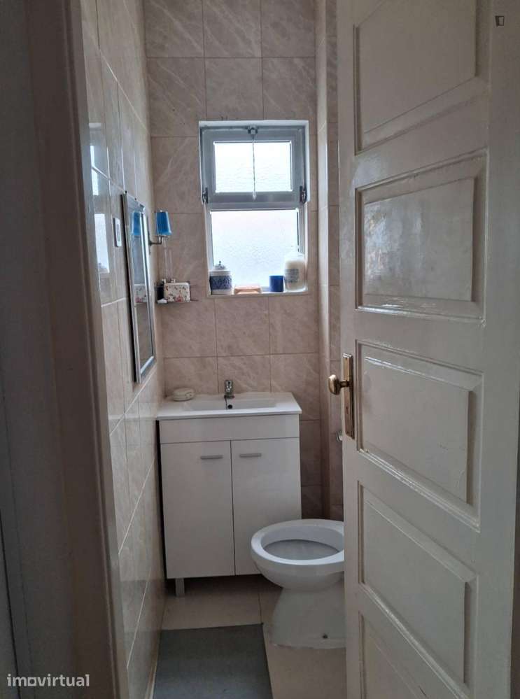 Quarto - localizado em Foz do Douro Porto - Grande imagem: 4/13