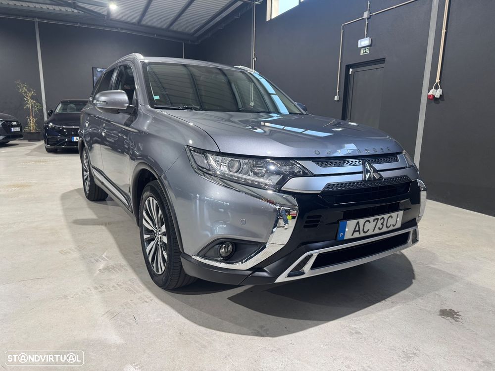 Mitsubishi Outlander 2.0 Kaiteki CVT - 1