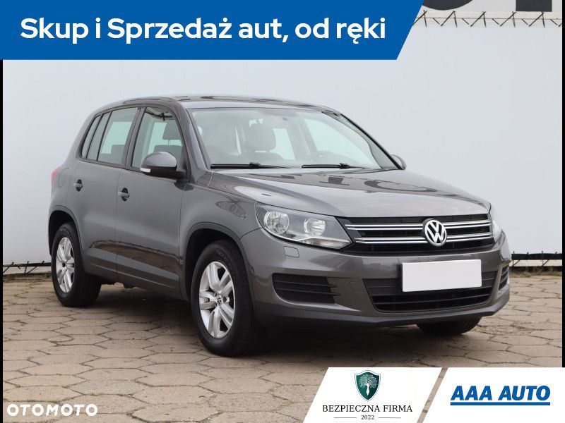 Volkswagen Tiguan - 2