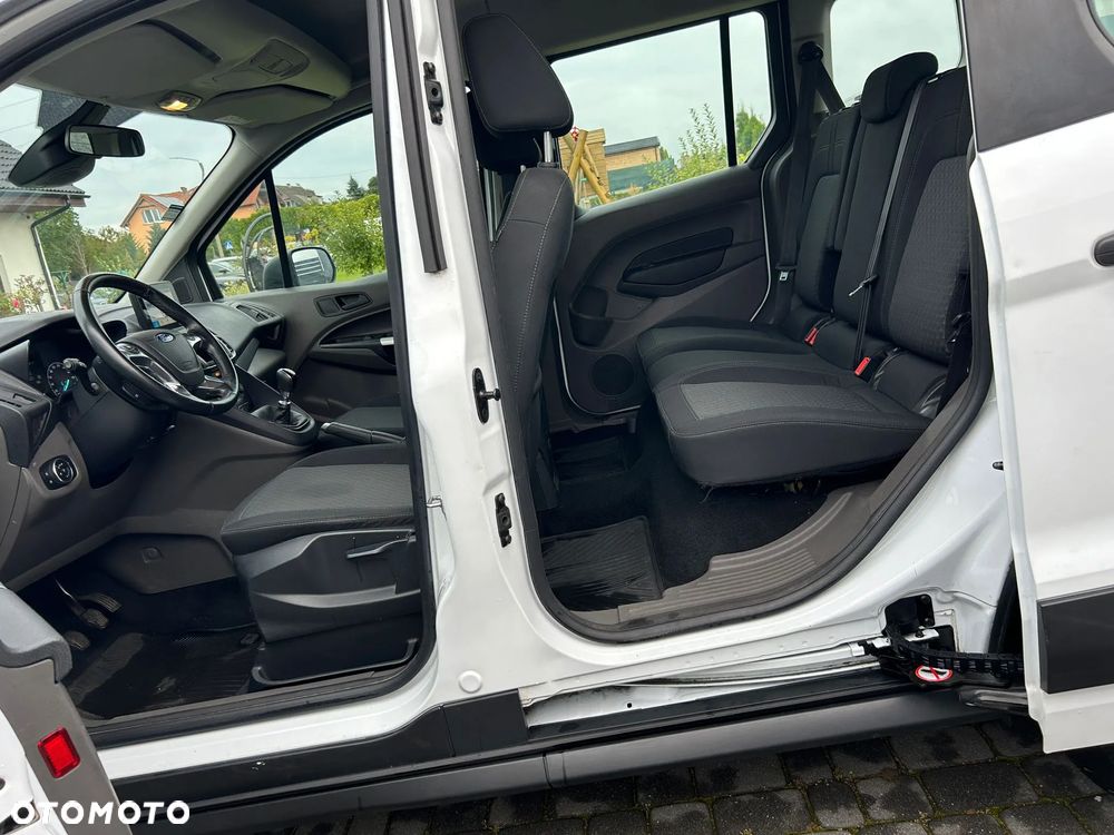 Ford Tourneo Connect 1.5 EcoBlue Trend - 21