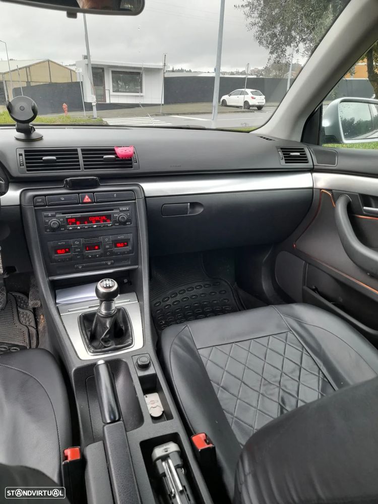 Audi A4 Avant 1.9 TDI exclusive - 14