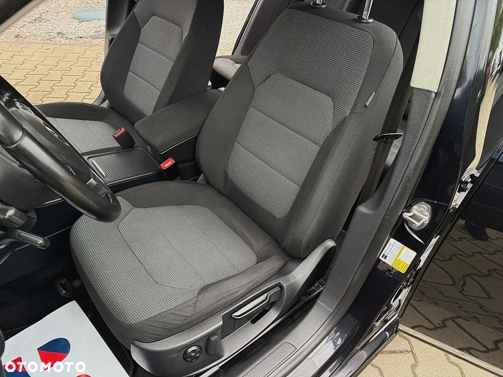 Volkswagen Passat 2.0 TDI Highline - 30