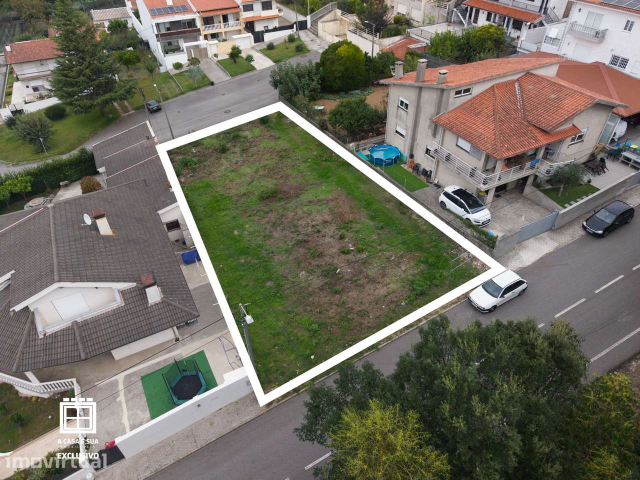 Terreno urbano em Escapães - Exclusivo - Grande imagem: 2/21