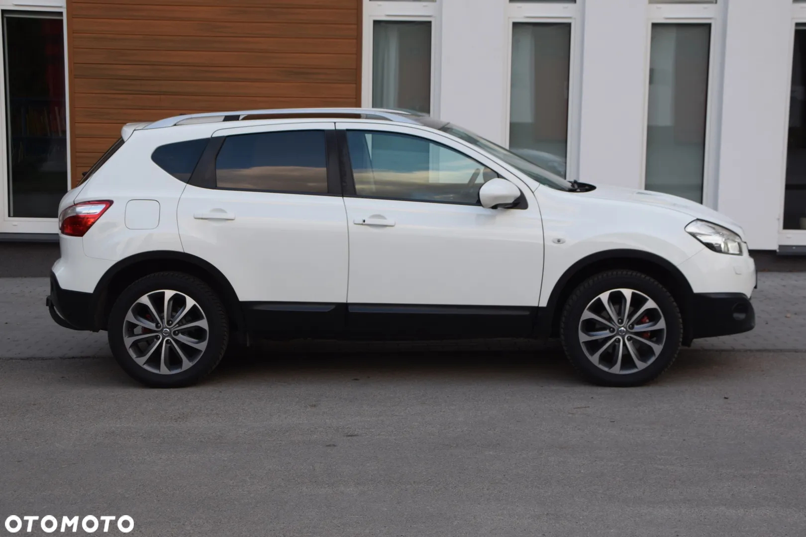 Nissan Qashqai 1.6 DCi 4x4 Tekna - 8