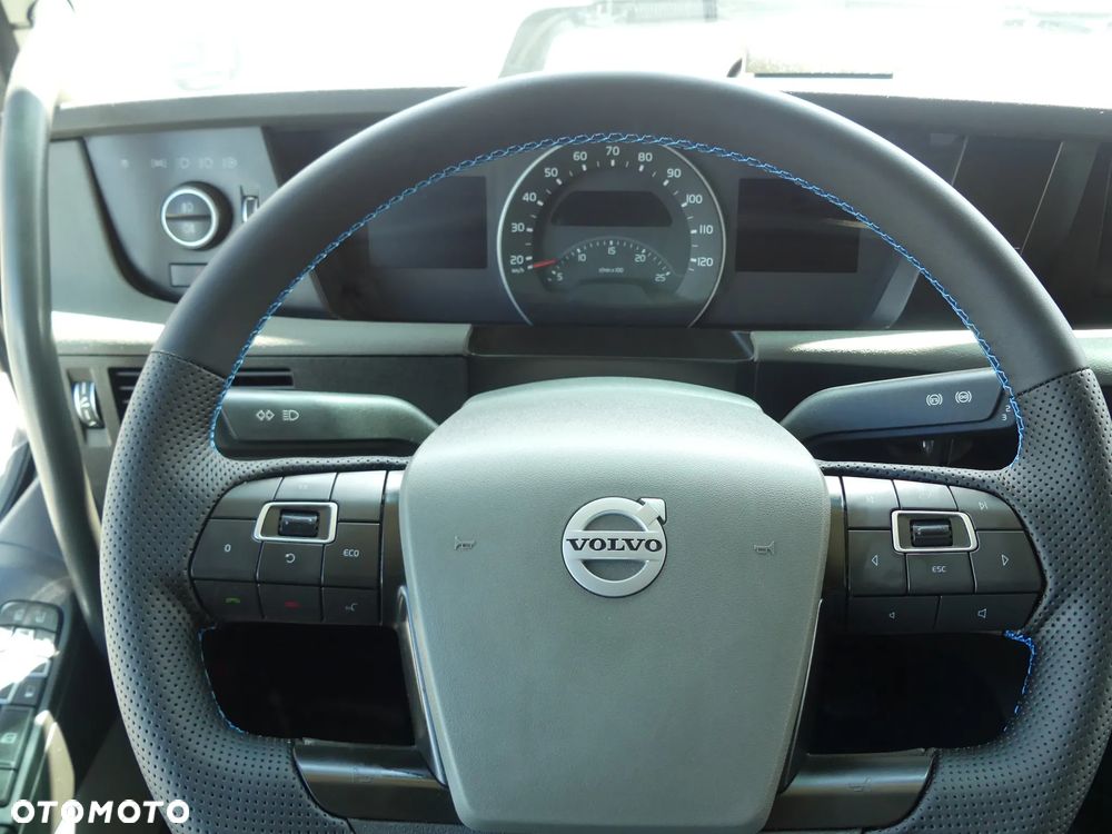 Volvo FH4 460 / EURO 6 / STANDARD / I -SHIFT / ZADBANE / - 28