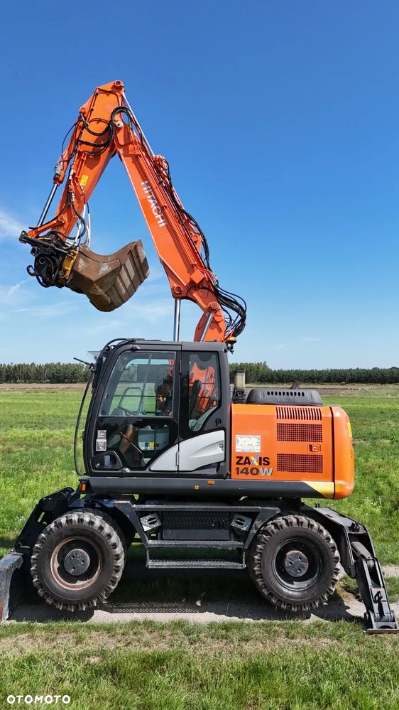 Hitachi 140W-5B