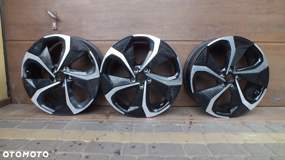Felga Aluminiowa 8x20 52910-CV210  Kia EV6 - 1