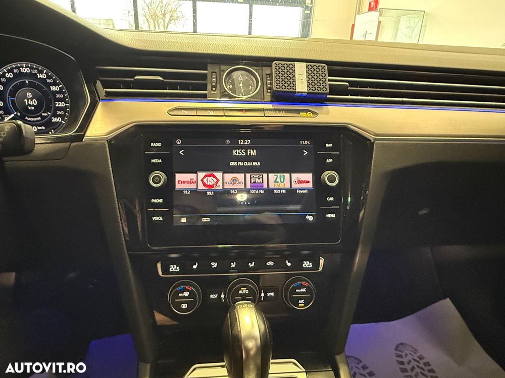 Volkswagen Passat 2.0 TDI SCR DSG Highline - 22