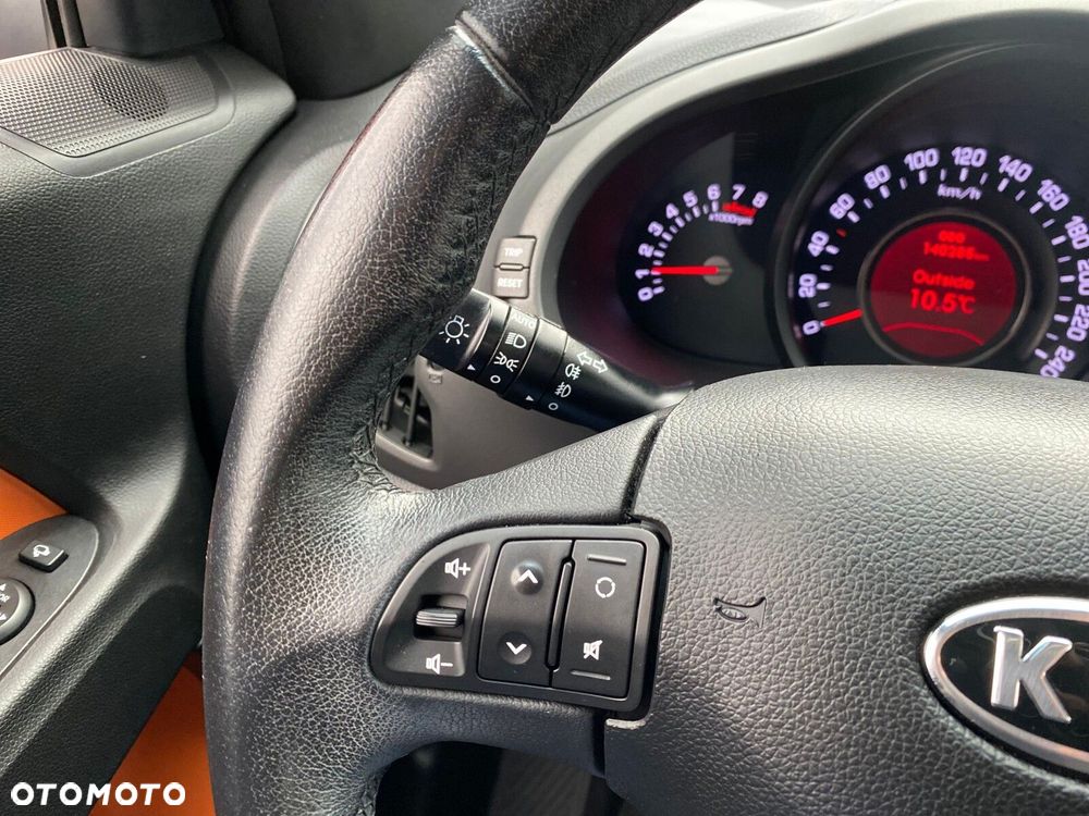 Kia Sportage - 16