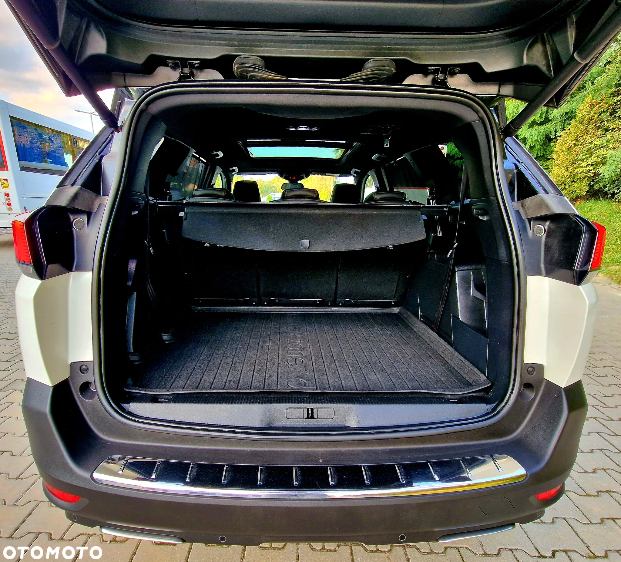 Peugeot 5008 2.0 BlueHDi GT S&S EAT8 - 14