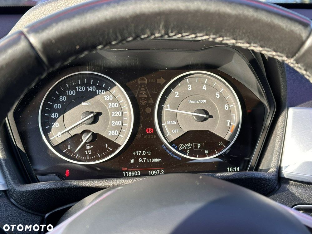 BMW X1 xDrive20i Sport - 19