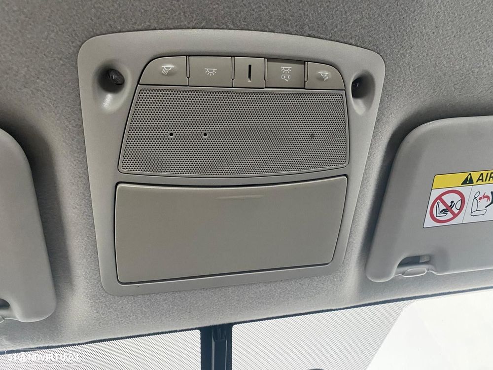 Nissan Navara 2.3 dCi CD 4WD N-Connecta - 22