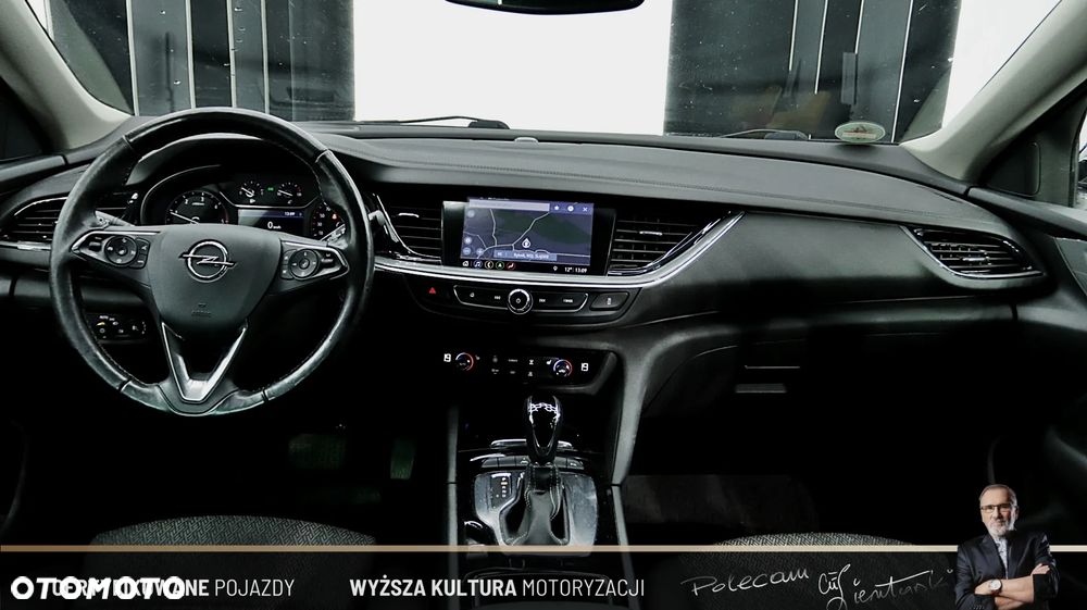 Opel Insignia 1.6 CDTI Innovation S&S - 17