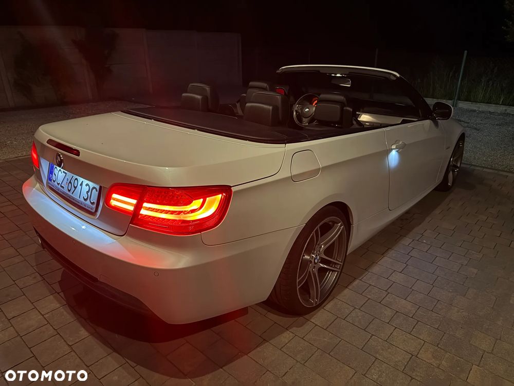BMW Seria 3 320i M Sport Edition - 36