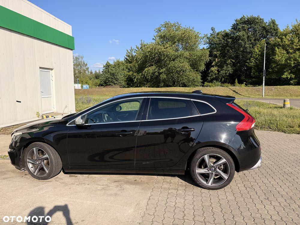 Volvo V40 D4 Drive-E R-Design Momentum - 2