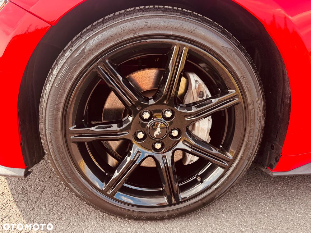 Ford Mustang 5.0 Ti-VCT V8 GT - 32