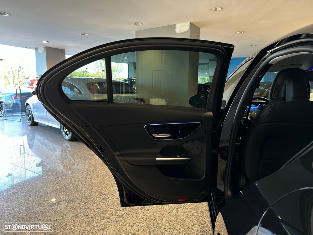 Mercedes-Benz C 300 de - 32