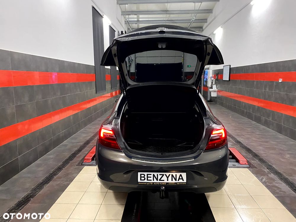 Opel Insignia 1.4 T Cosmo S&S - 21