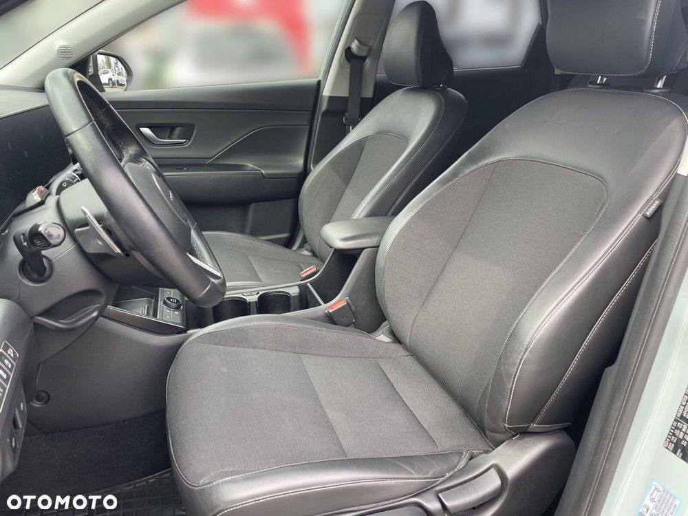 Hyundai Kona 1.6 T-GDI Executive DCT - 12