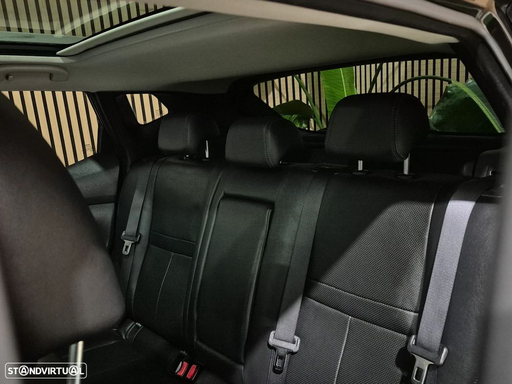 Nissan Qashqai 1.6 dCi Tekna Premium 17 Pele S P.Preta - 30