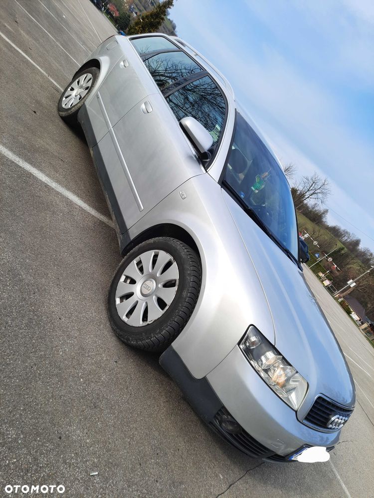Audi A4 Avant - 2