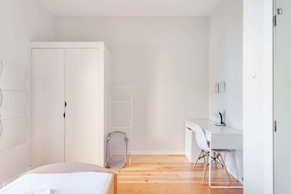 Quarto - localizado em Bonfim Porto - Grande imagem: 3/8