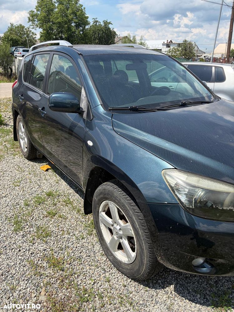 Toyota RAV4 2.2 D-CAT 4x4 Sol - 7