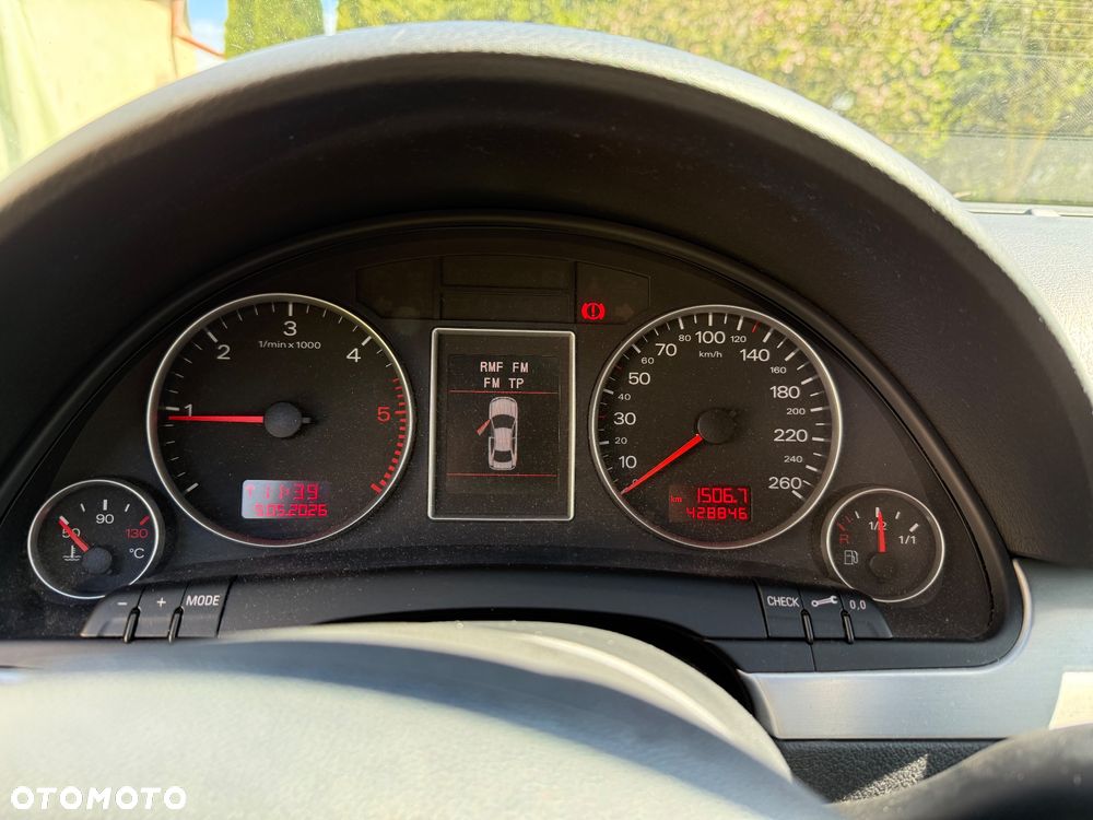 Audi A4 Limousine 2.0 TDI - 11