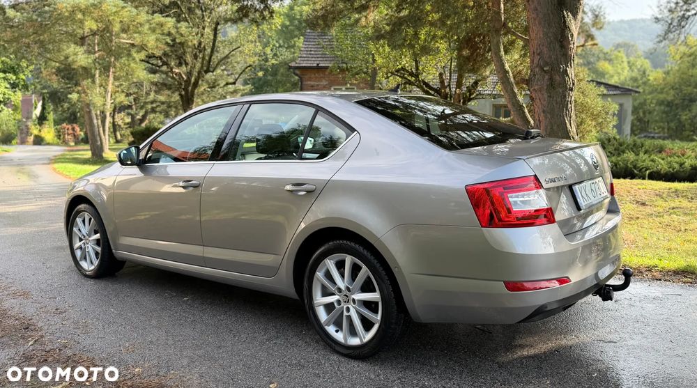Skoda Octavia 1.4 TSI Elegance - 11