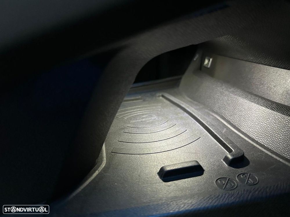Peugeot 508 SW 1.5 BlueHDi GT Line EAT8 - 24