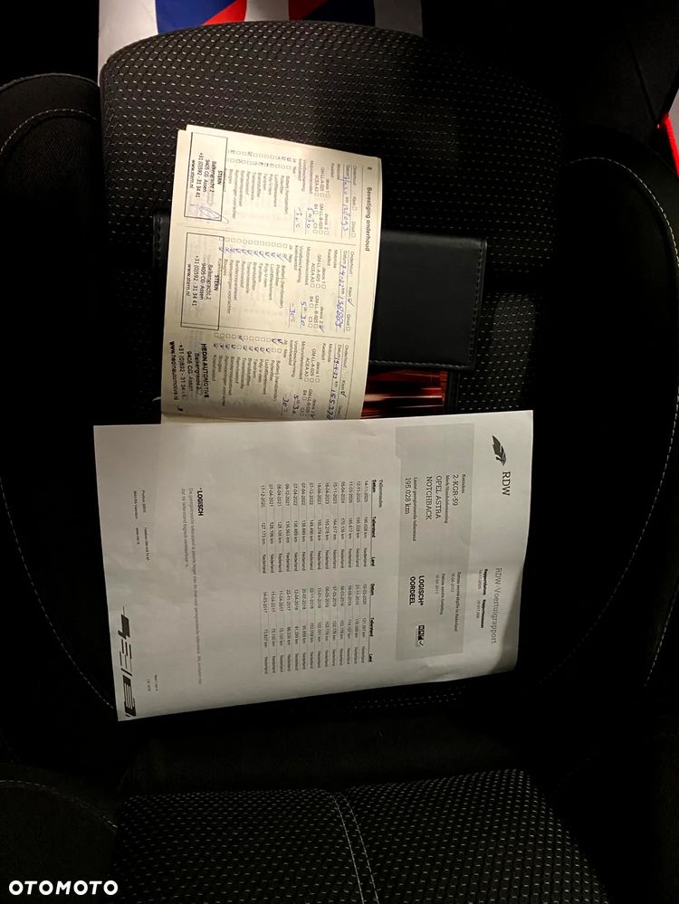 Opel Astra 1.4 Turbo Innovation - 24