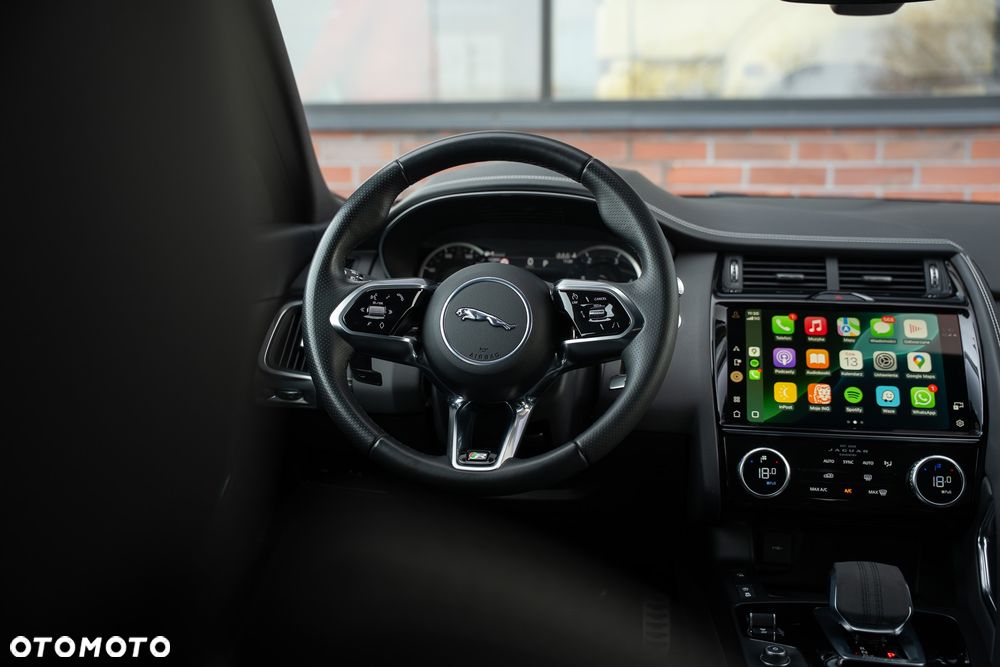 Jaguar E-Pace D165 AWD R-Dynamic SE - 27