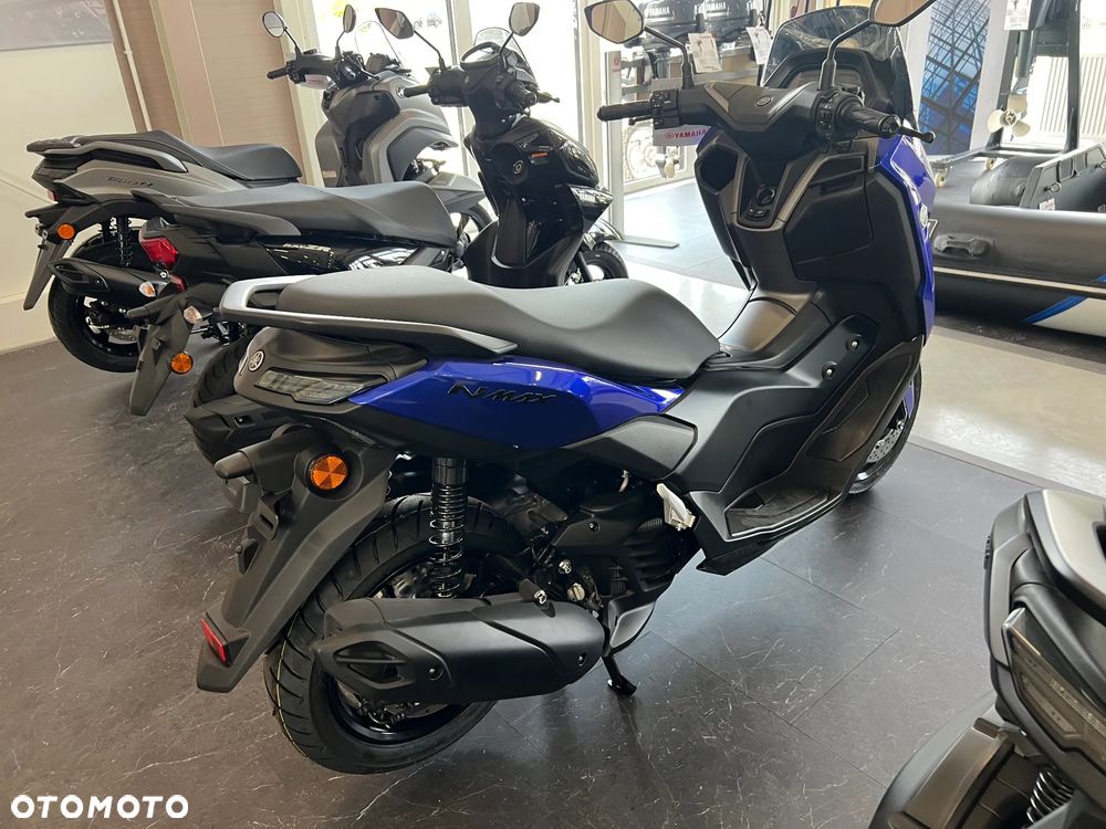 Yamaha NMAX - 25