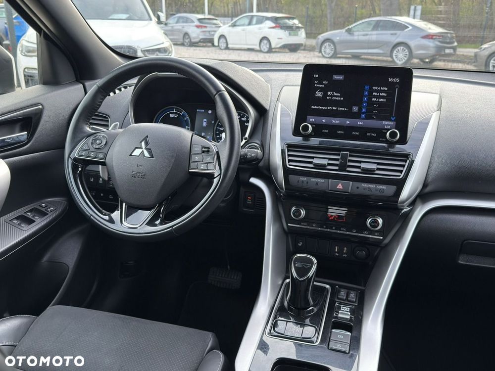 Mitsubishi Eclipse Cross - 25